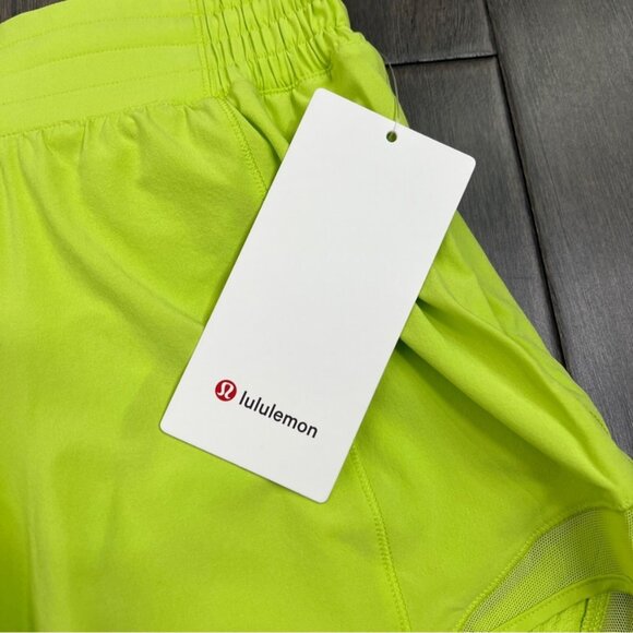 Lululemon NWT Hotty Hot High-Rise Lined Short 4" Sour Grape - Picture 4 of 8
